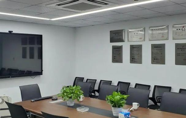信用服务与数据支持 构建企业信用新生态